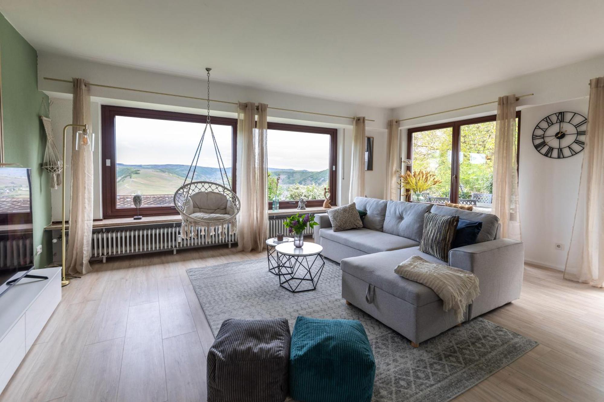 לייוון Cozy II Luxurioes Moselview Terrasse Garten Netflix מראה חיצוני תמונה